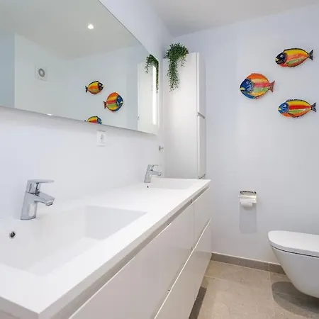 Apartment 119-magnificent Front Apartment,