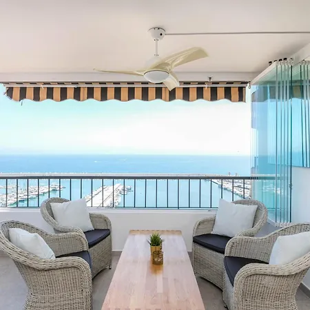 Apartment 119-magnificent Front Apartment, Fuengirola